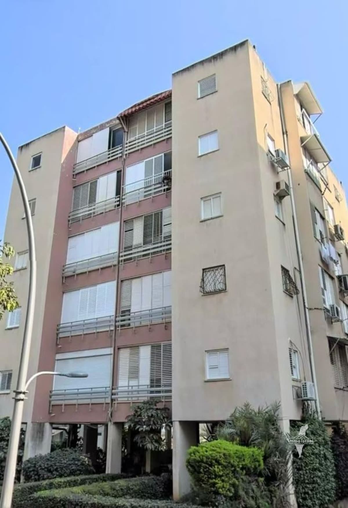 For Sale: 4-Room Apartment on Smilansky Street, Netanya