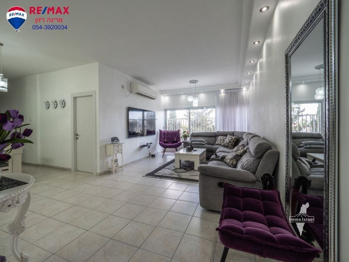 À vendre : Appartement de 5 pièces au centre de Nahariya