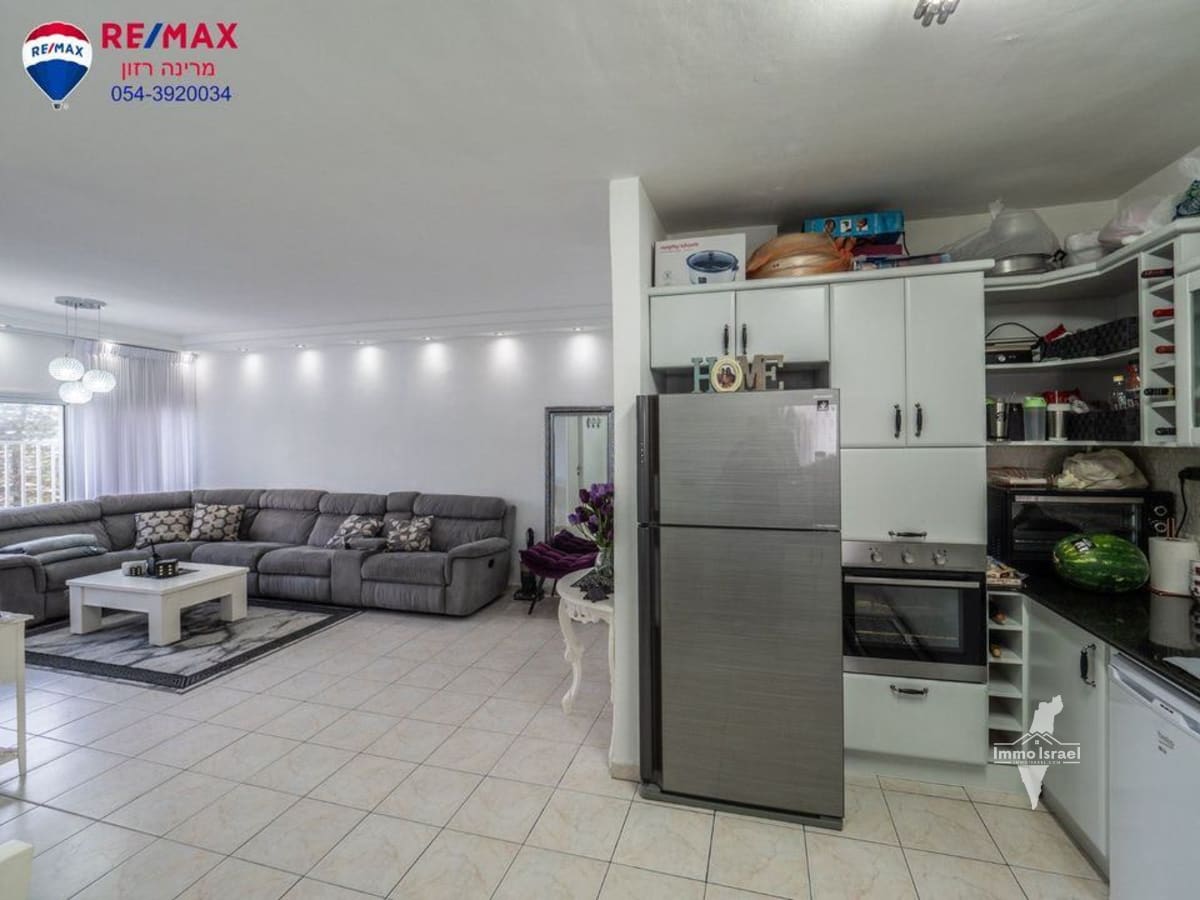 À vendre : Appartement de 5 pièces au centre de Nahariya