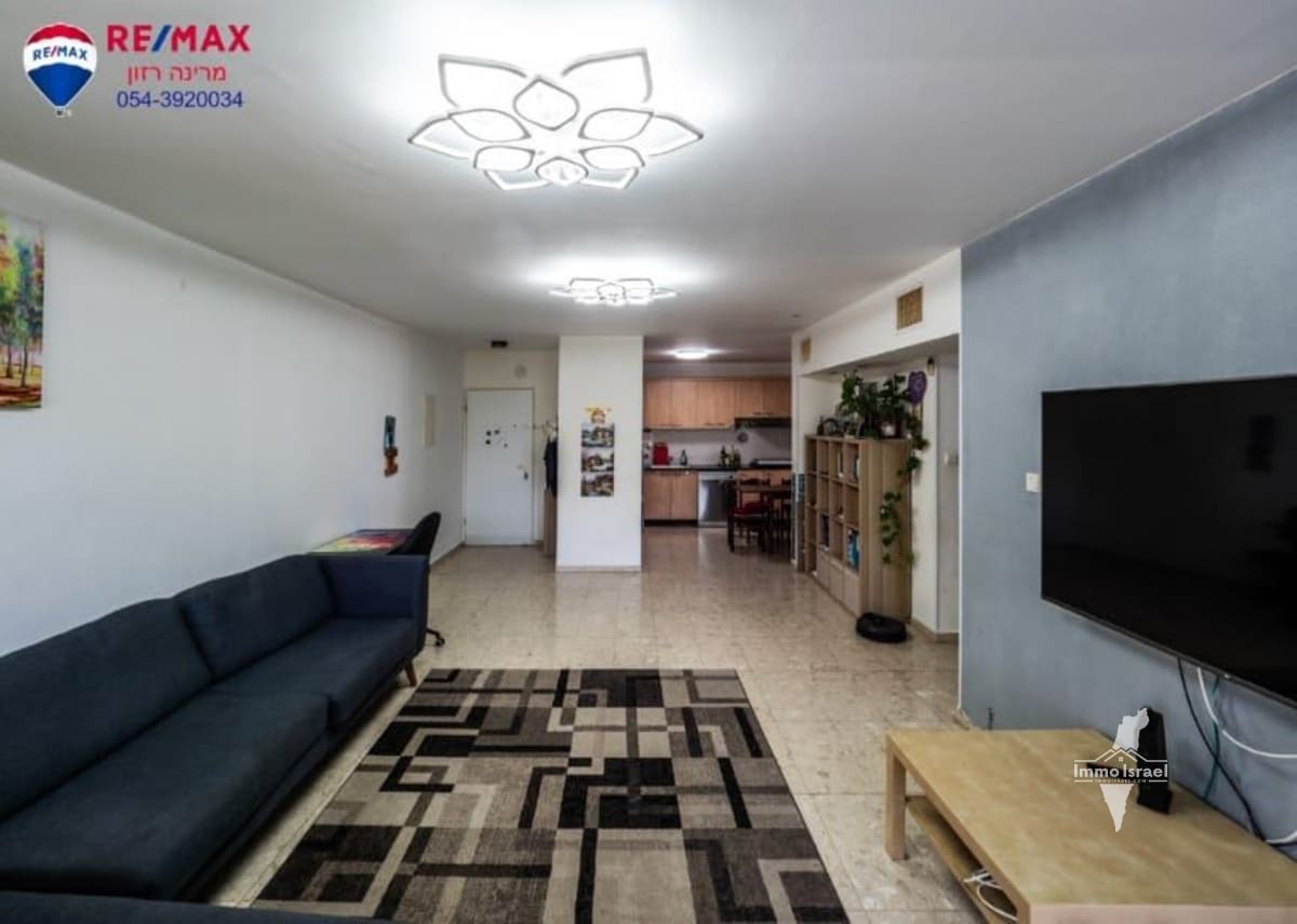 For Sale: 4-Room Apartment in Ein Sara, Nahariya