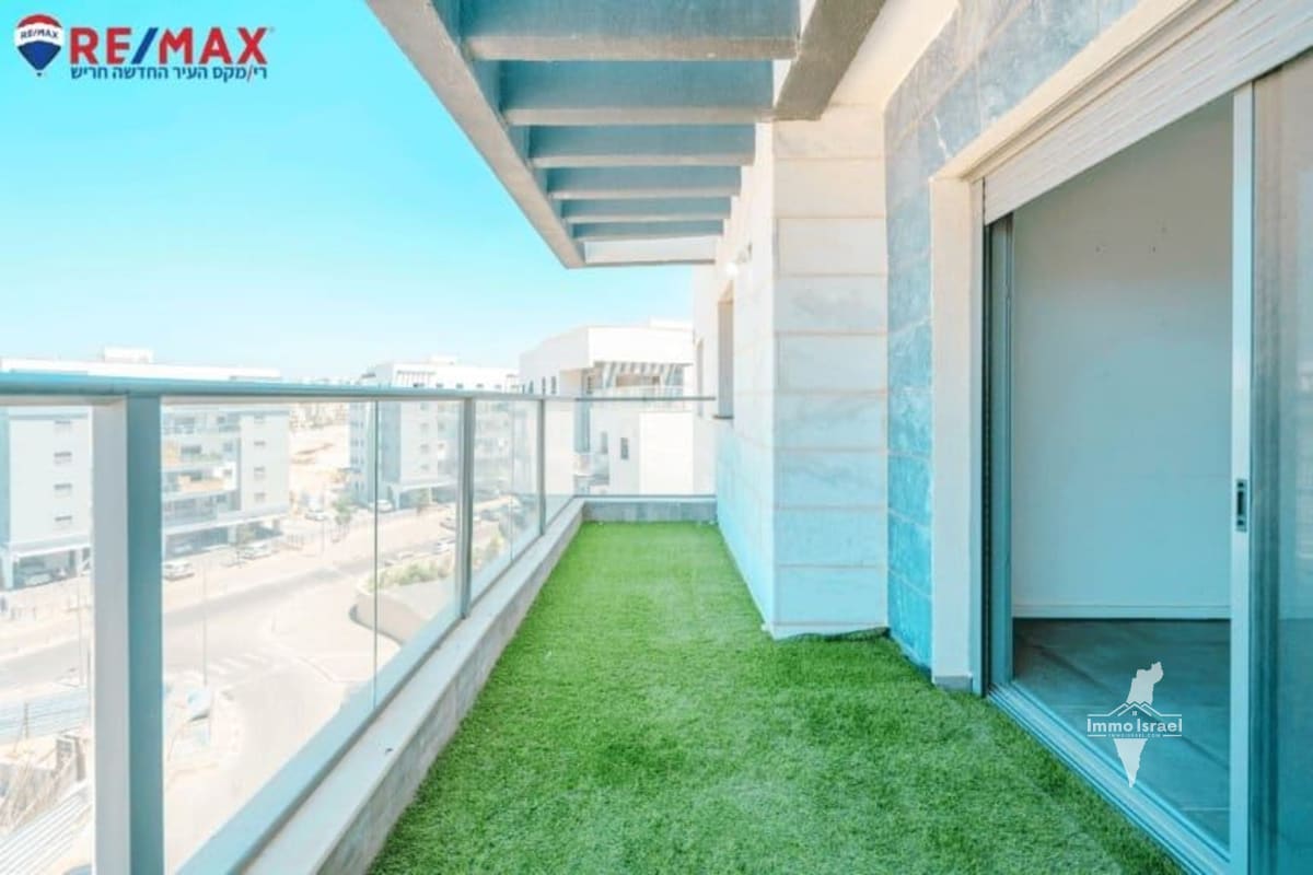 Продается 5-комнатная квартира на улице Каланит, Хариш