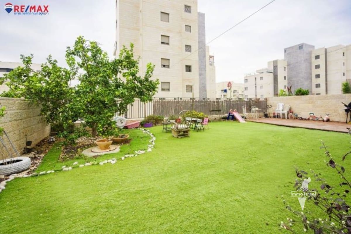 למכירה דירת 4 חדרים ברחוב גפן 58, חריש