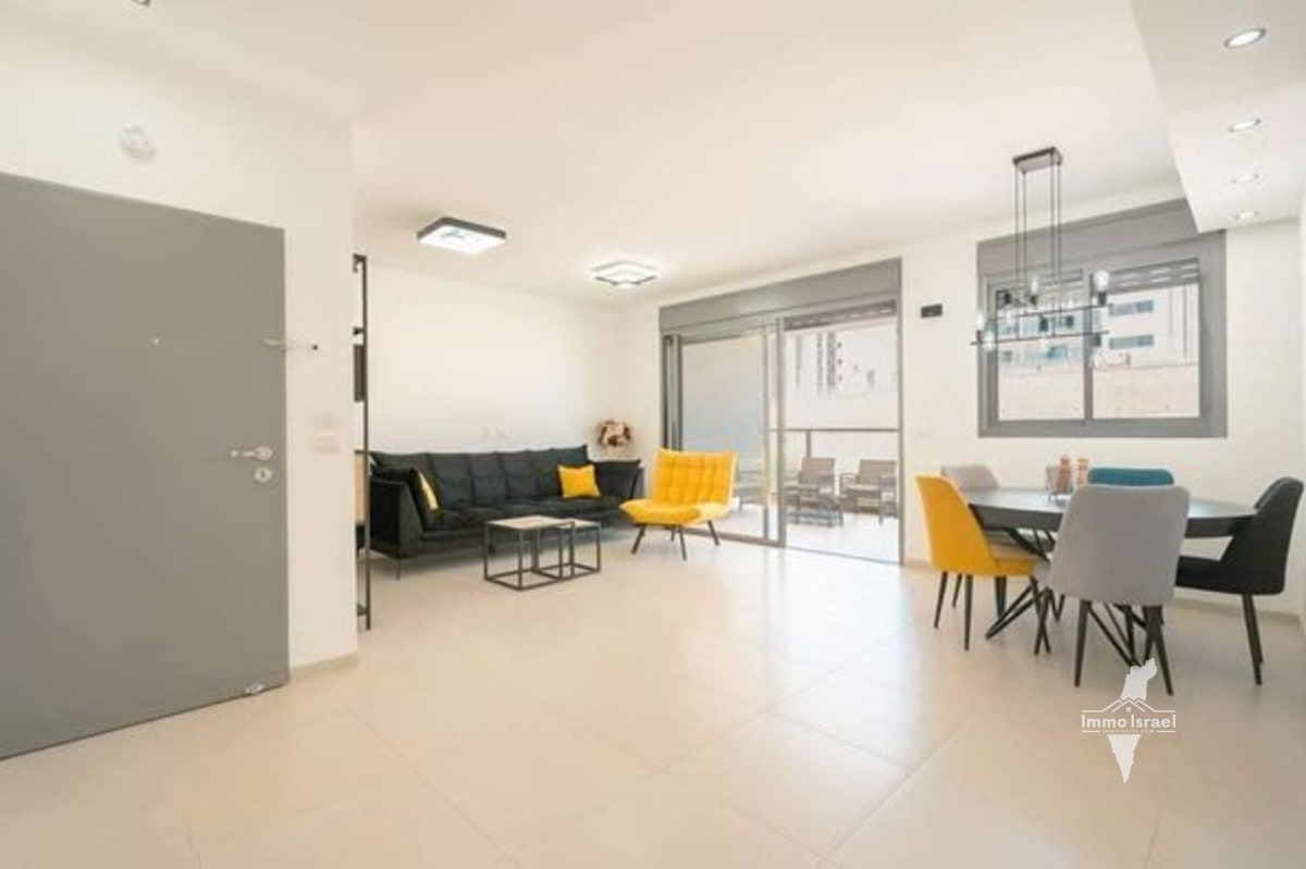 À vendre : Appartement de 4 pièces rue Lotem, Harish