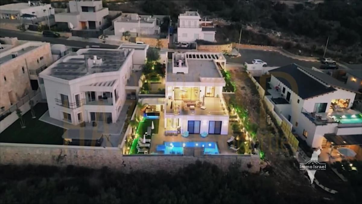 Villa 5,5 à vendre à Kfar Vradim