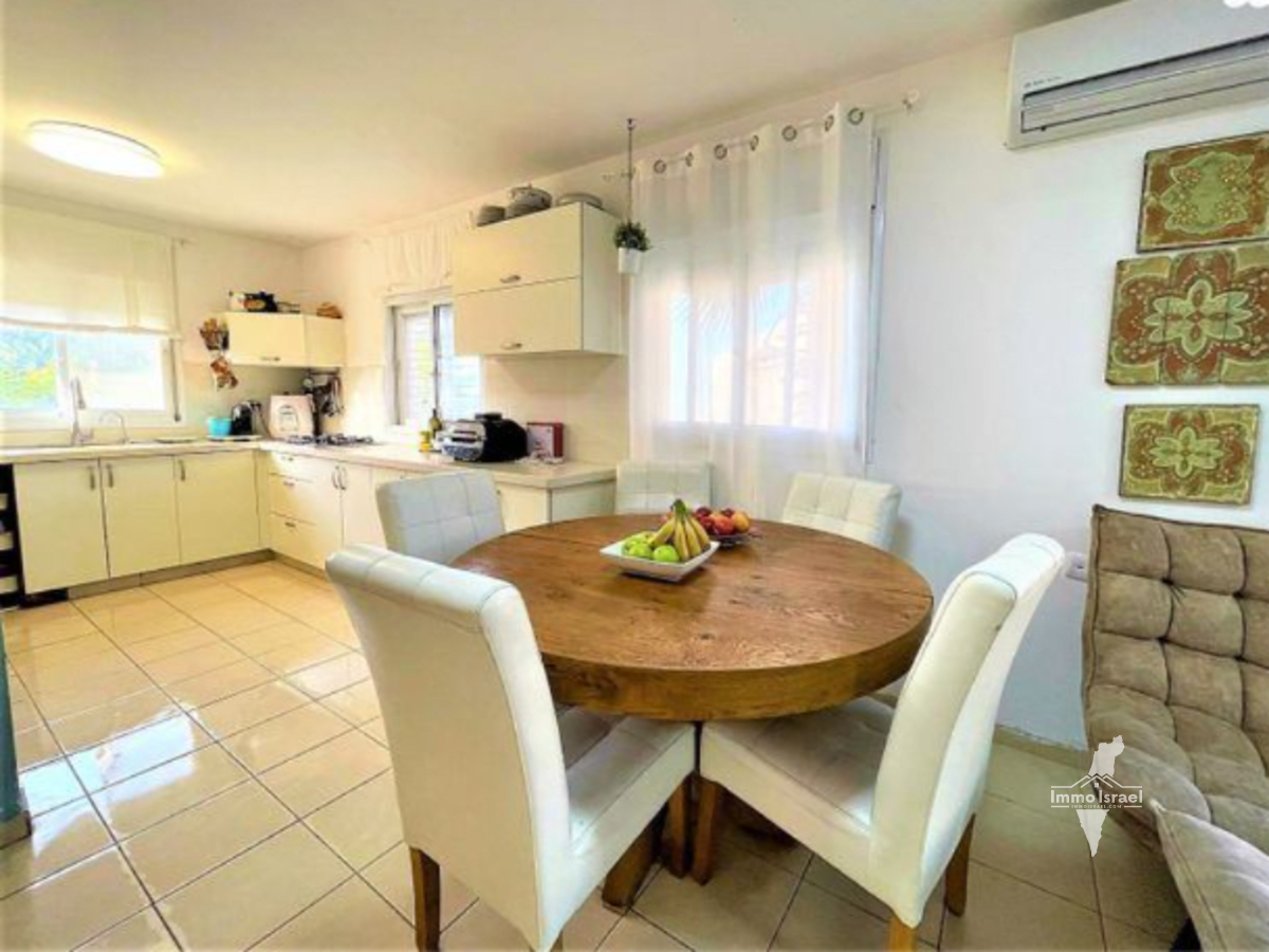 למכירה קוטג' 4 חדרים בחיננית