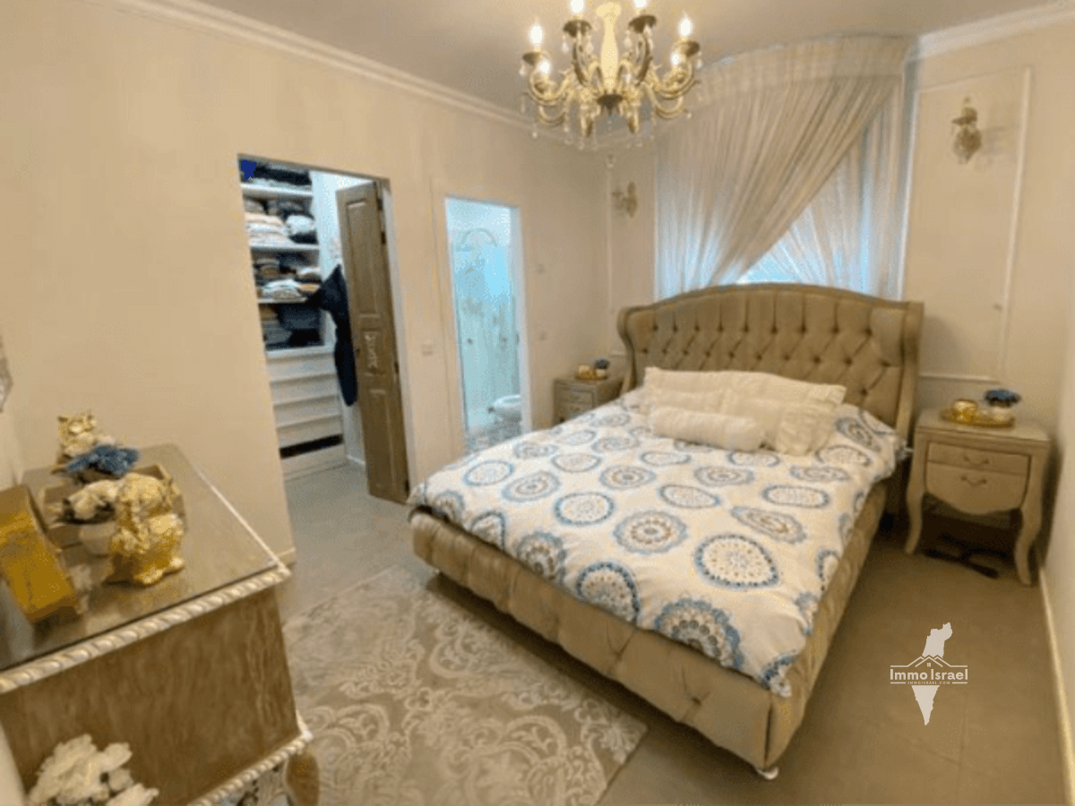 למכירה דירת 4 חדרים ברחוב תמר חריש