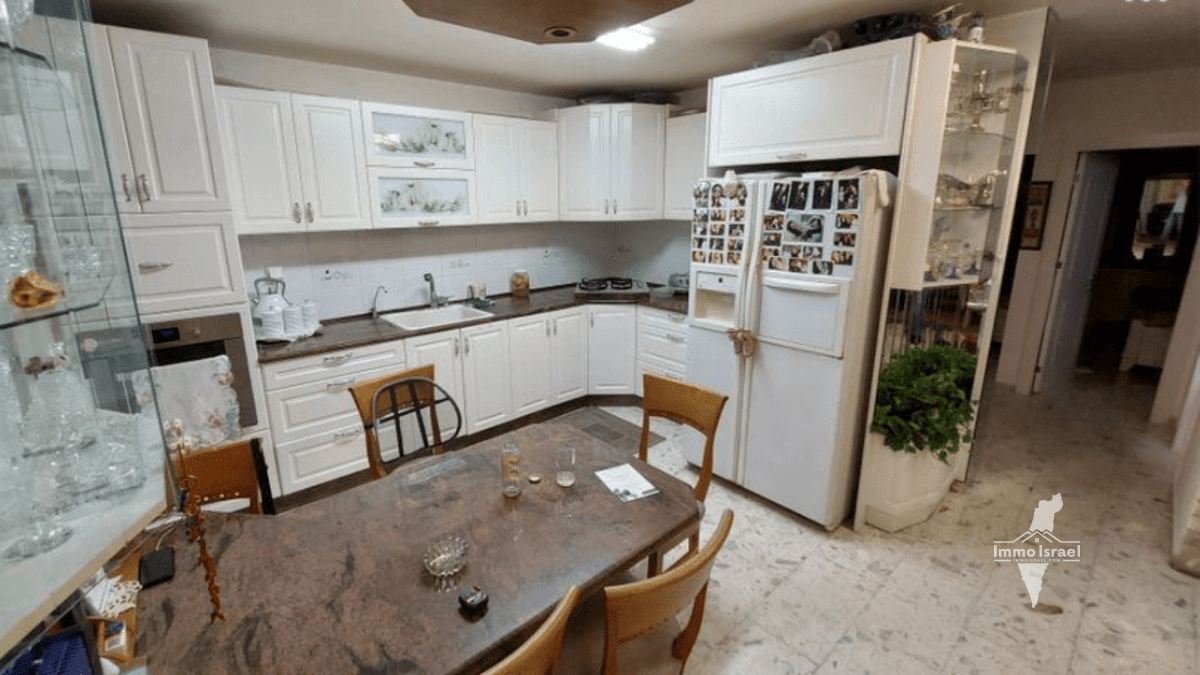 6-Room House for Sale in Neot Yitzhak Rabin, Ramla