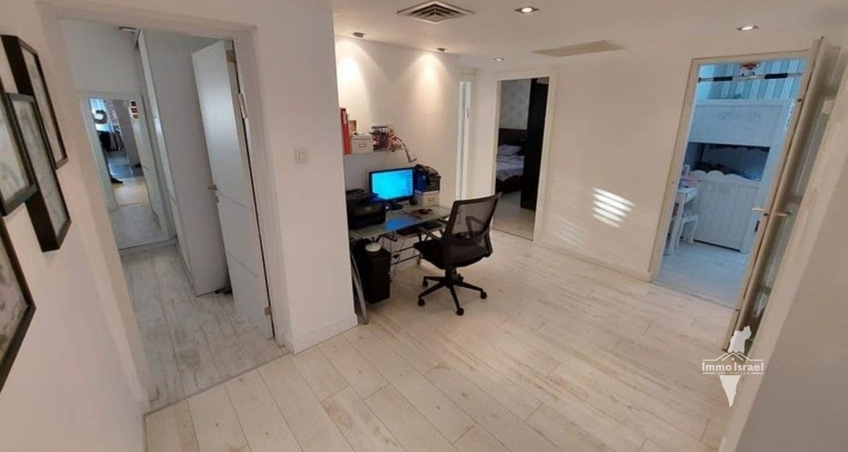 Penthouse de 6,5 pièces à vendre sur la rue Har HaTsofim, Rehovot