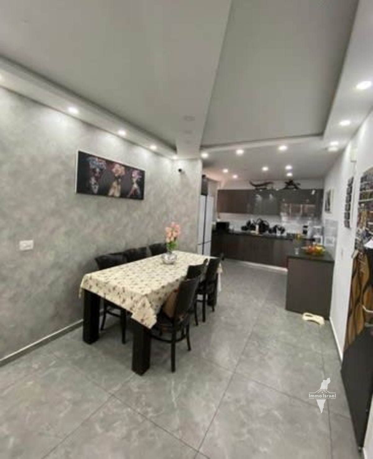 4.5-Room Apartment for Sale on Sderot HaRav Levin, Ramat Gan