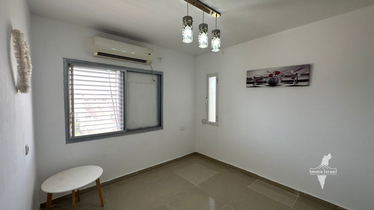 4-Room Investment Apartment for Sale on Benjamin Minz Street, Be'er Sheva