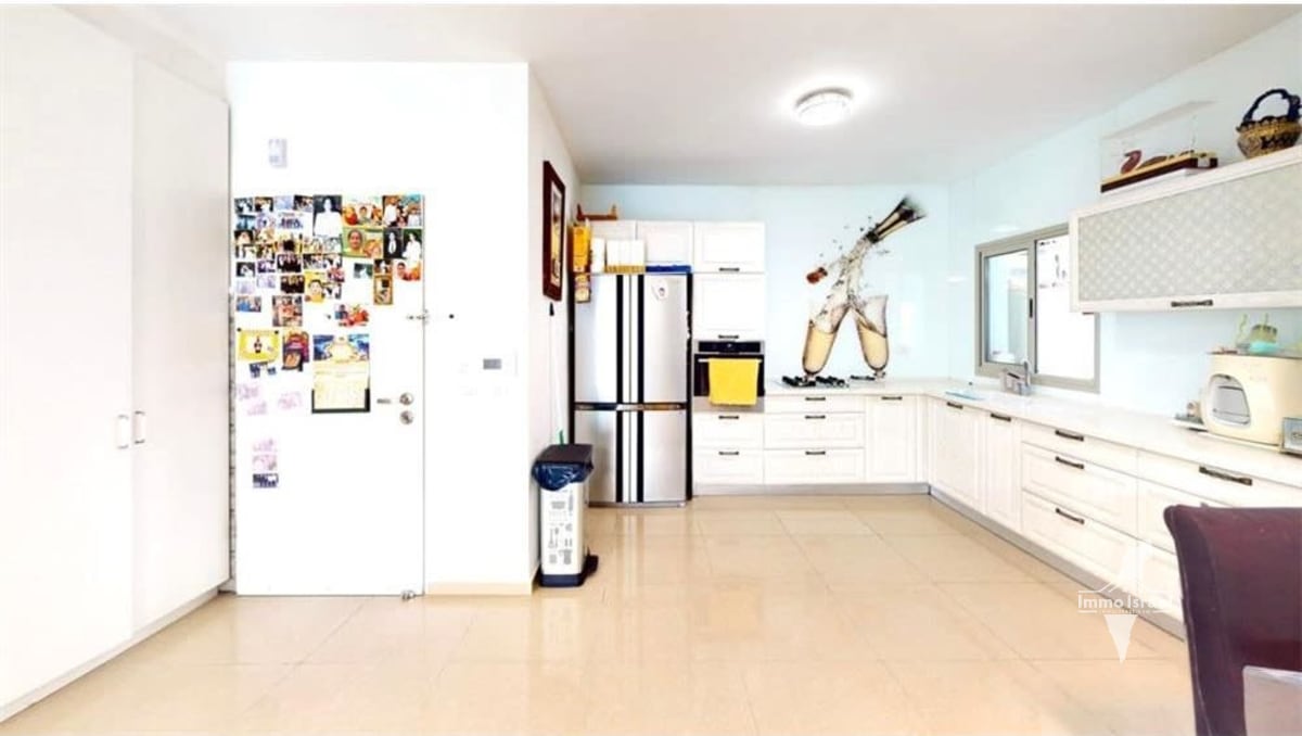 Appartement de 5 pièces à vendre sur la rue Isser Yehuda Unterman, Tel Aviv