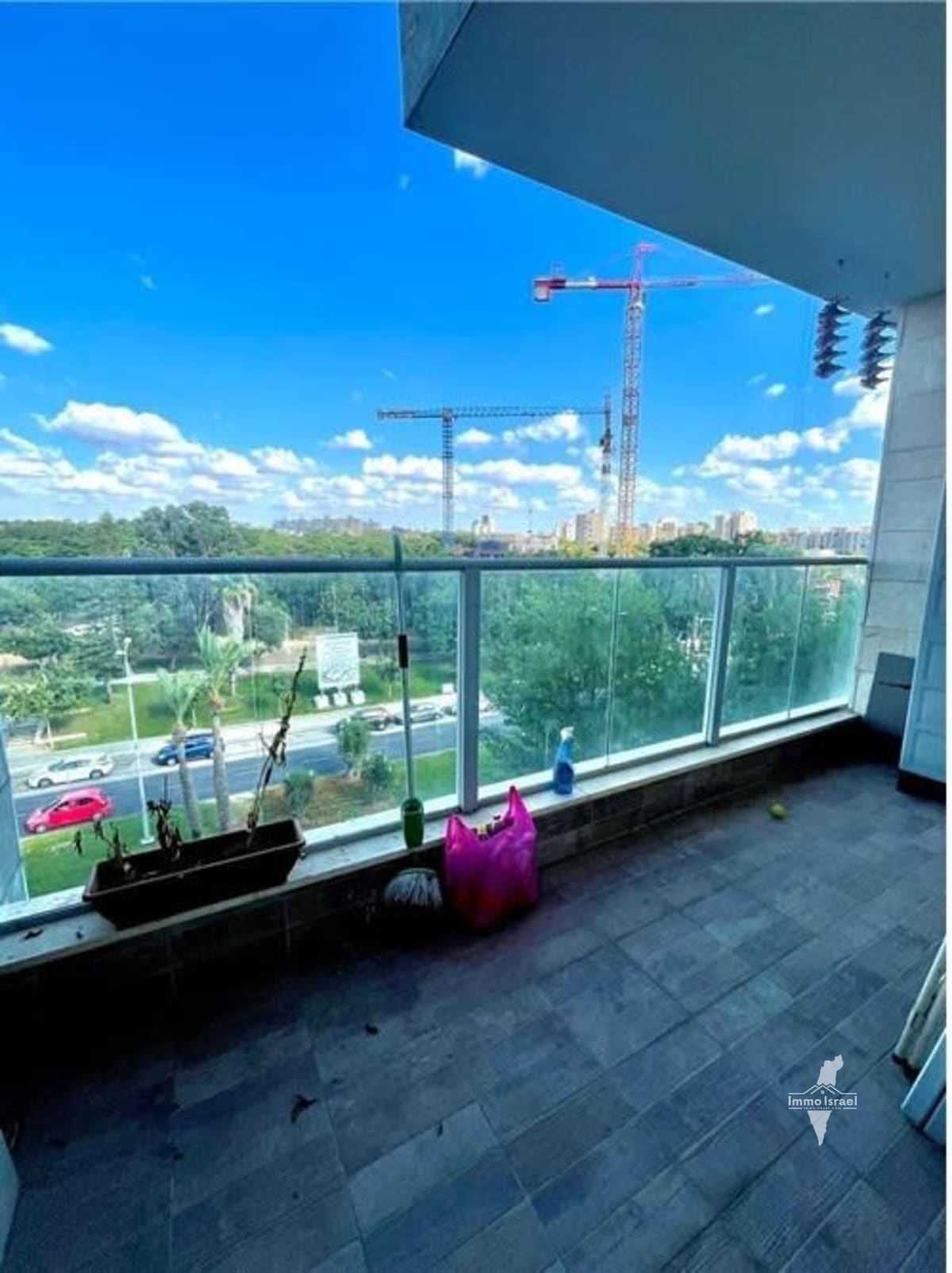 3-Room Apartment for Sale on Moshe Dayan Road, Tel Aviv