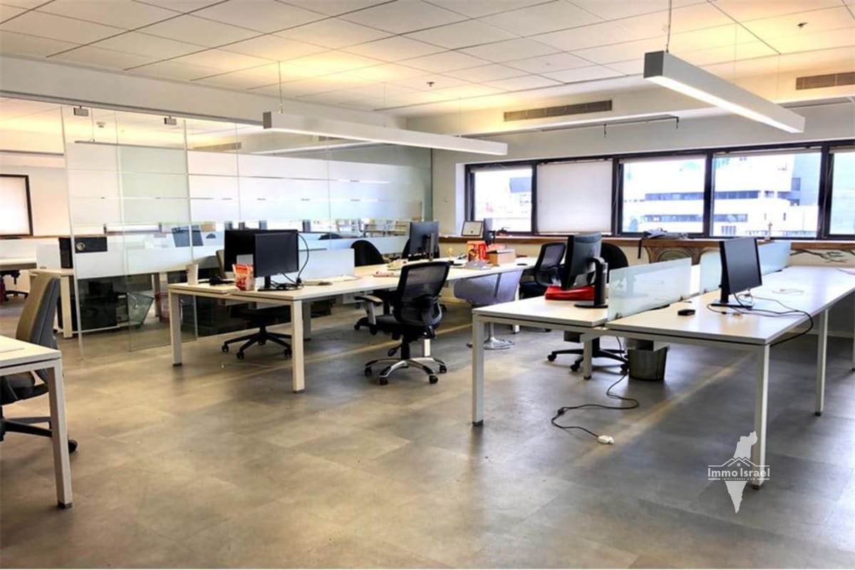 Office for Rent on Rothschild Boulevard, Tel Aviv