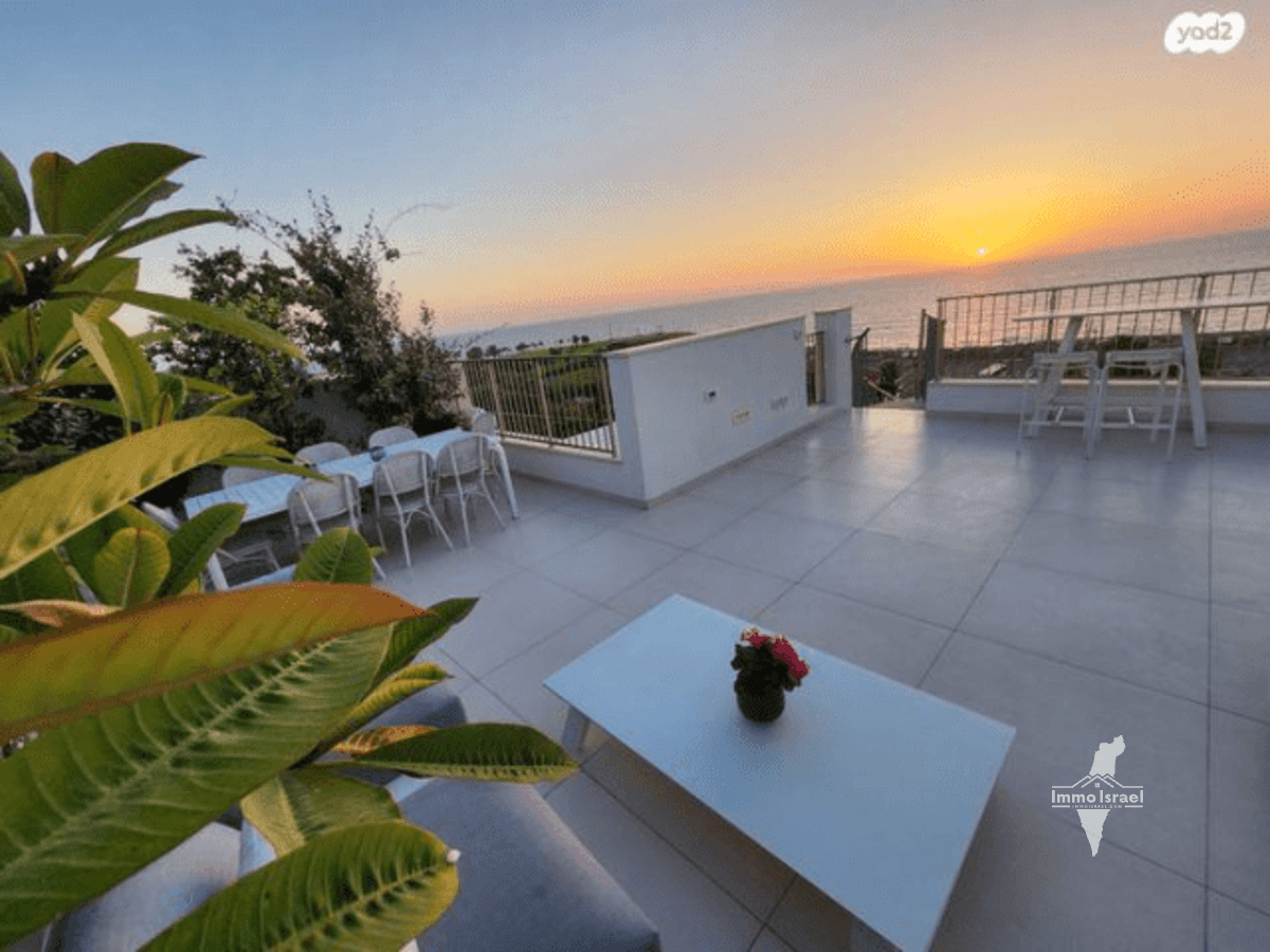 Amazing Luxurious Penthouse on Ha-Ogen Street, Tel Aviv-Yafo