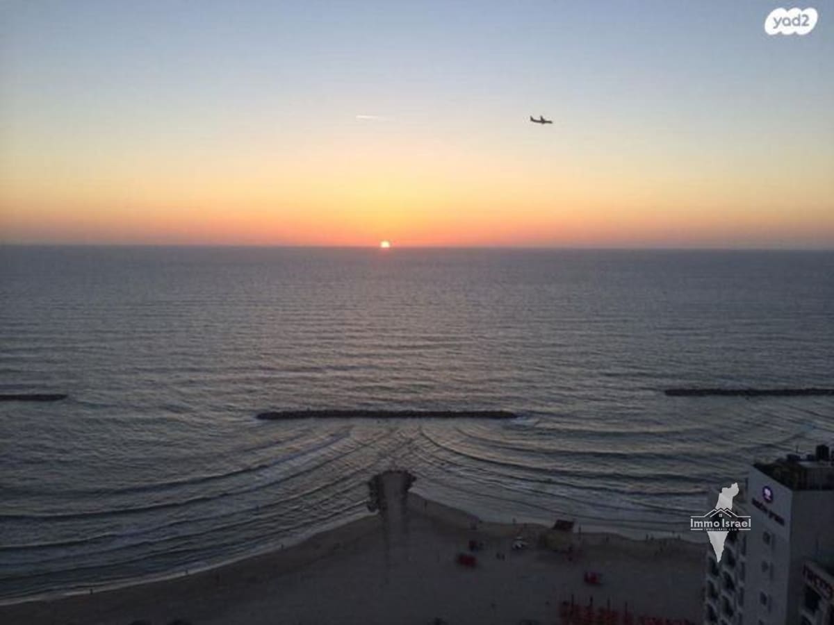 Пентхаус на улице ХаЯркон, Тель-Авив