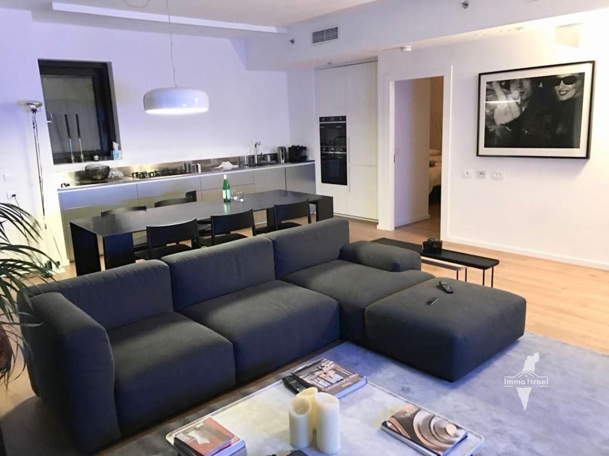 Amazing 3-Room Apartment Prime Location Tel Aviv-Yafo