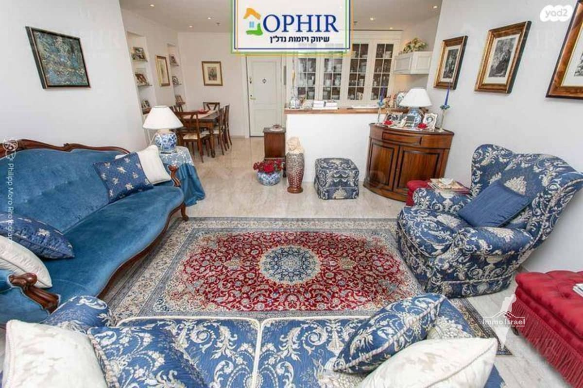 3-Room Apartment for Sale on Yafe Nof Street, Haifa