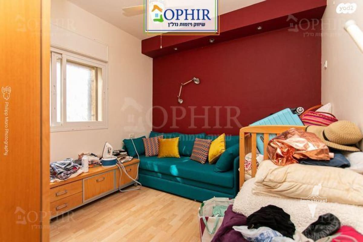 5-Room Apartment for Sale on Leah Street, Haifa