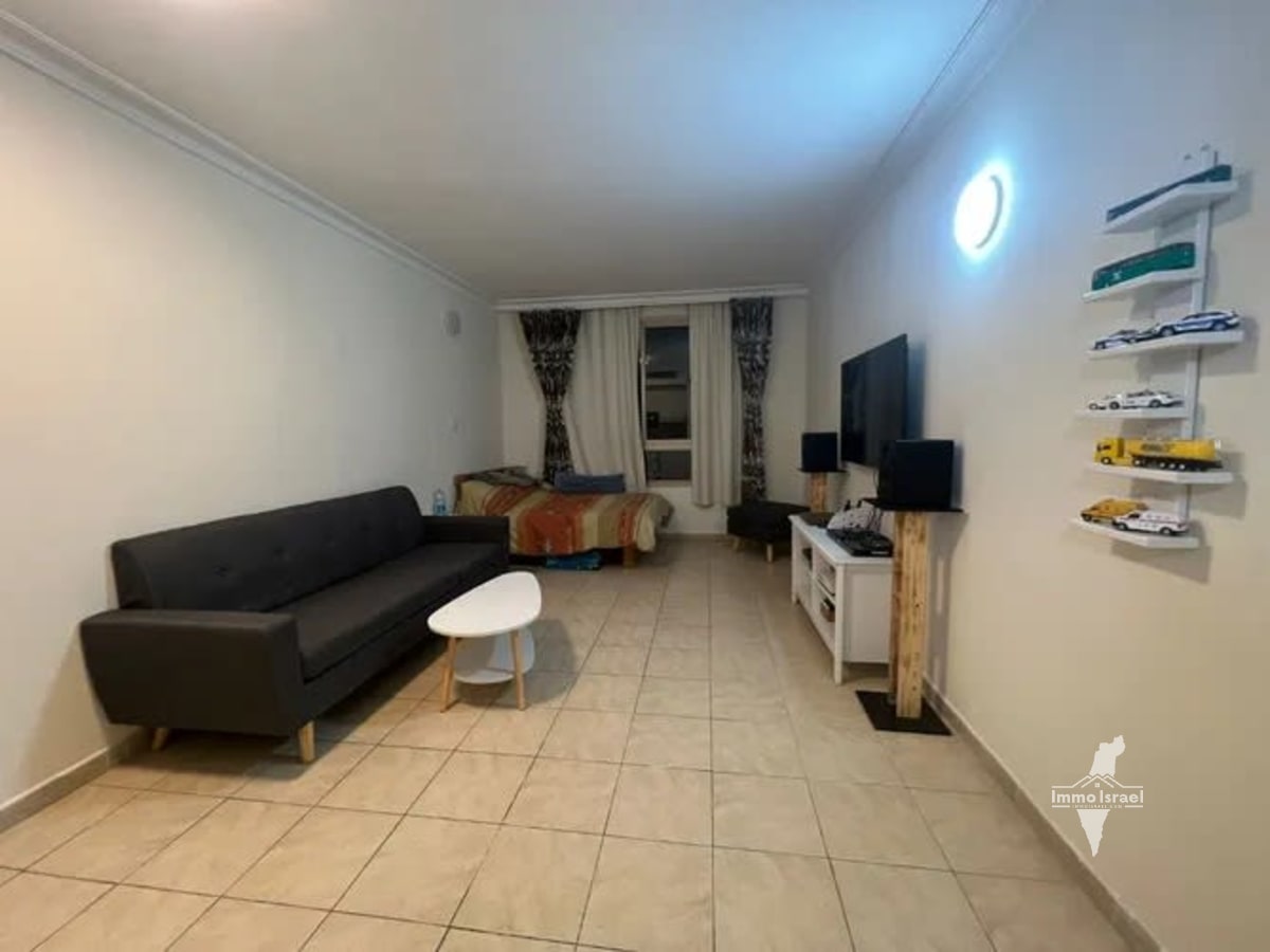 Studio for Sale on David Elazar Street, Haifa