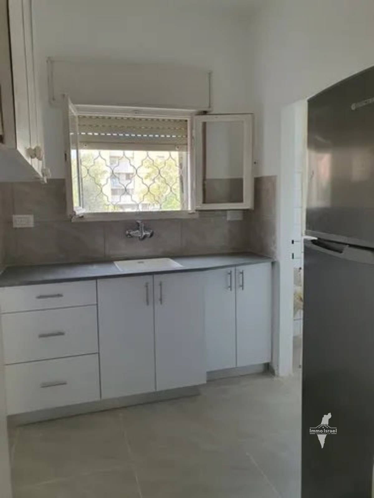 3-Room Apartment for Rent on Anatot Street, Haifa