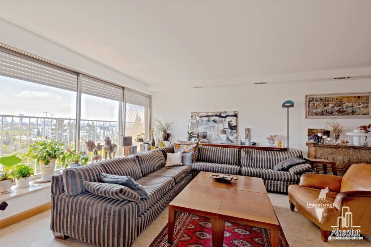 5-комнатный дуплекс на продажу на улице Бурла, Тель-Авив