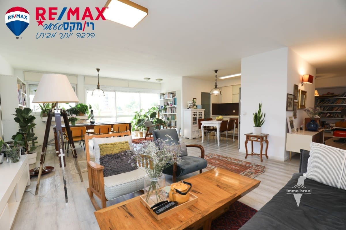 5-Room Apartment for Sale on HaTana'im Street, Herzliya