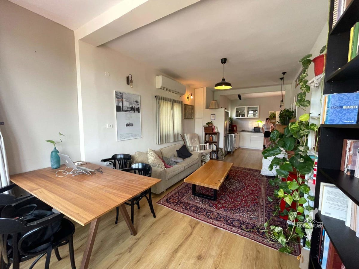 3.5-Room Apartment in the Sought-After Tsahalon Neighborhood, Jaffa