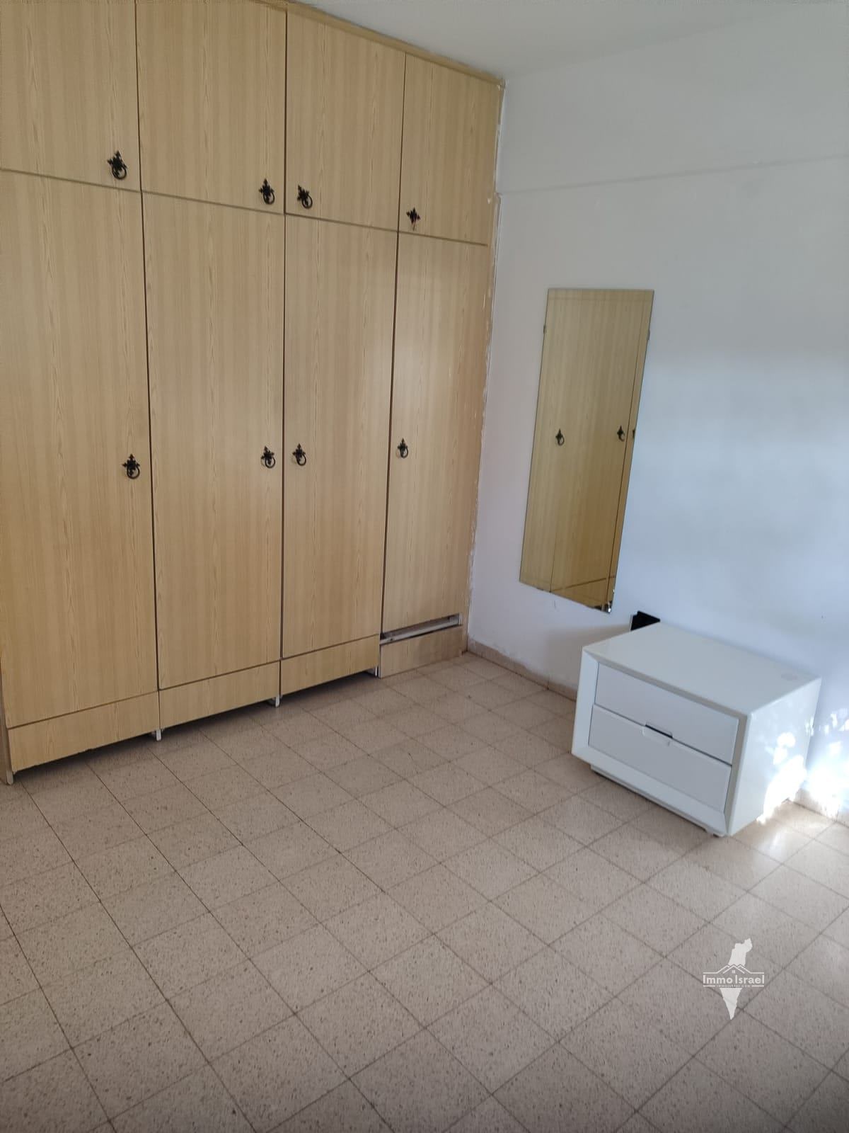 3-Room Apartment for Rent on Yohanan Horkanos Street, Be'er Sheva