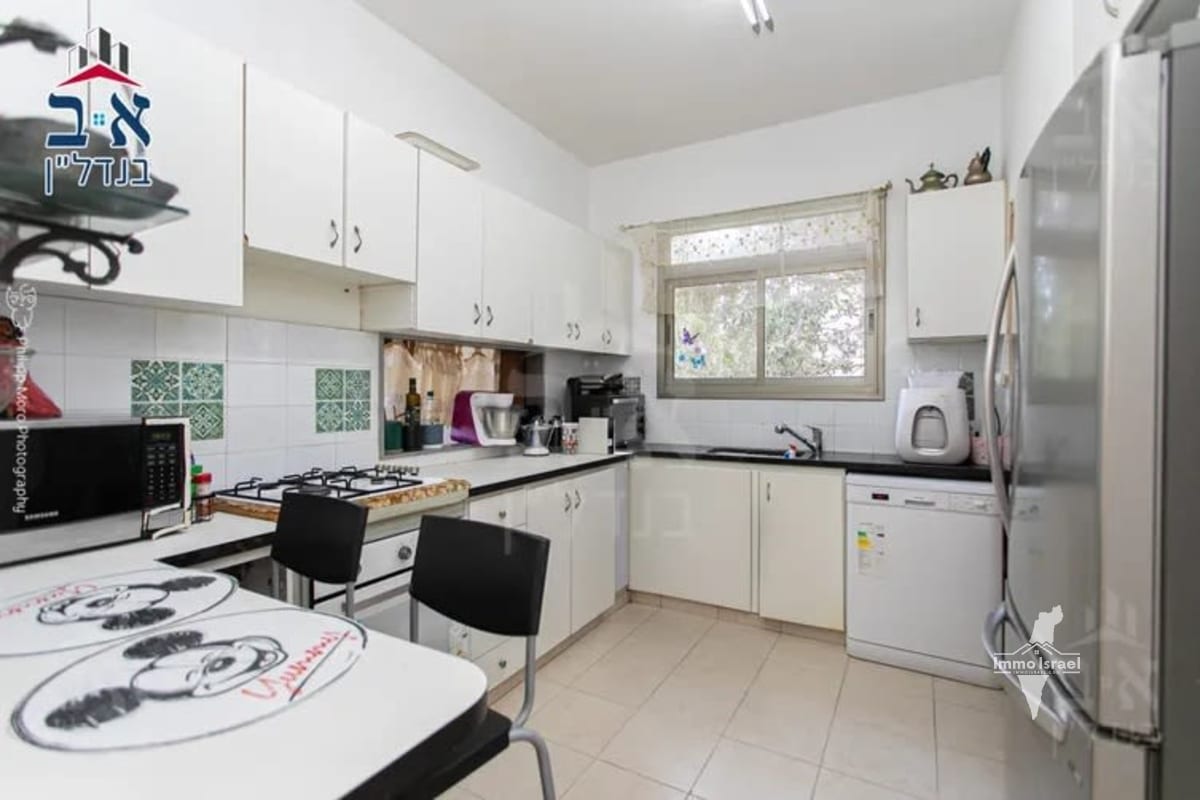 3.5-Room Apartment for Sale on HaTamar Street, Haifa