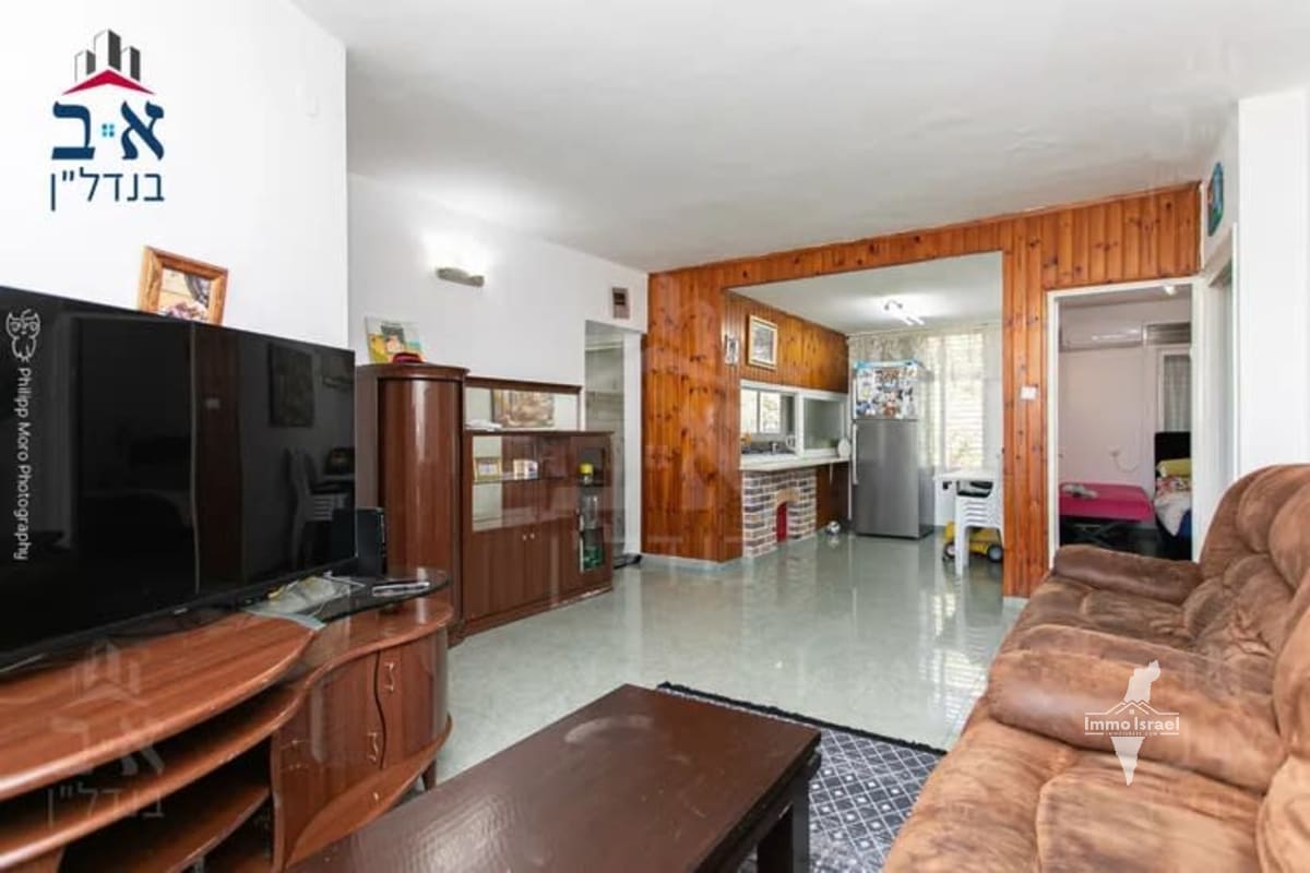 3.5-Room Apartment for Sale on Beit Lekhem Street, Haifa