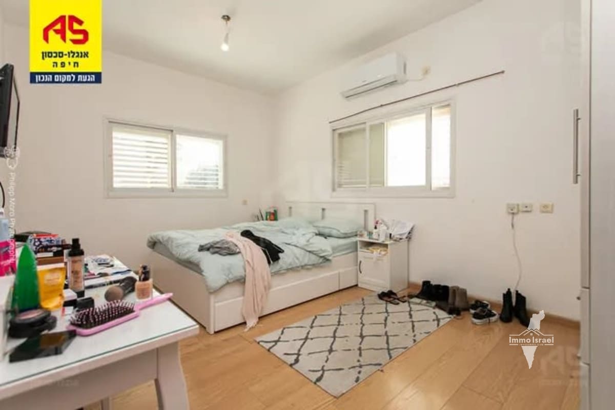 4-Room Apartment for Sale on Ze'ev Jabotinsky Street, Haifa