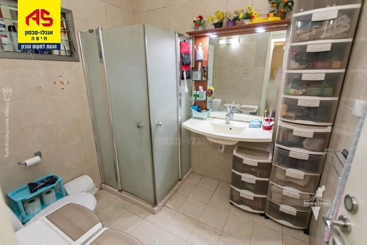 4-Room Apartment for Sale on HaTamar Street, Haifa