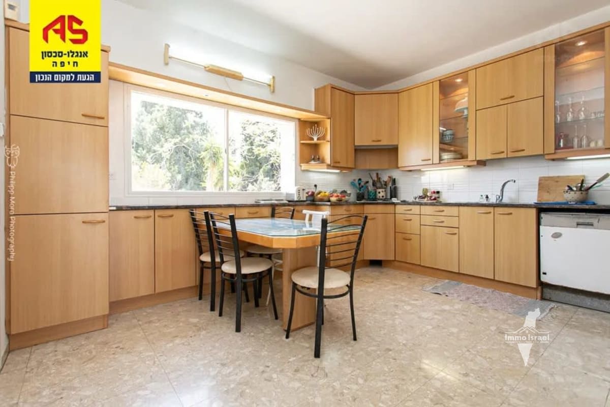 6-Room Cottage for Sale in Ahuza, Haifa