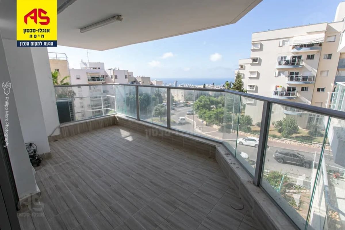 Appartement de 4 pièces à vendre sur la rue Tabenkin, Haïfa