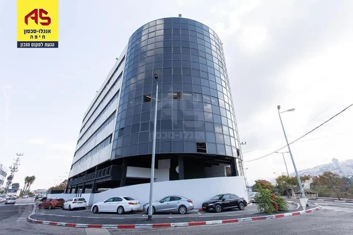 Office for Sale on Ofir Street Near the New Port, Haifa