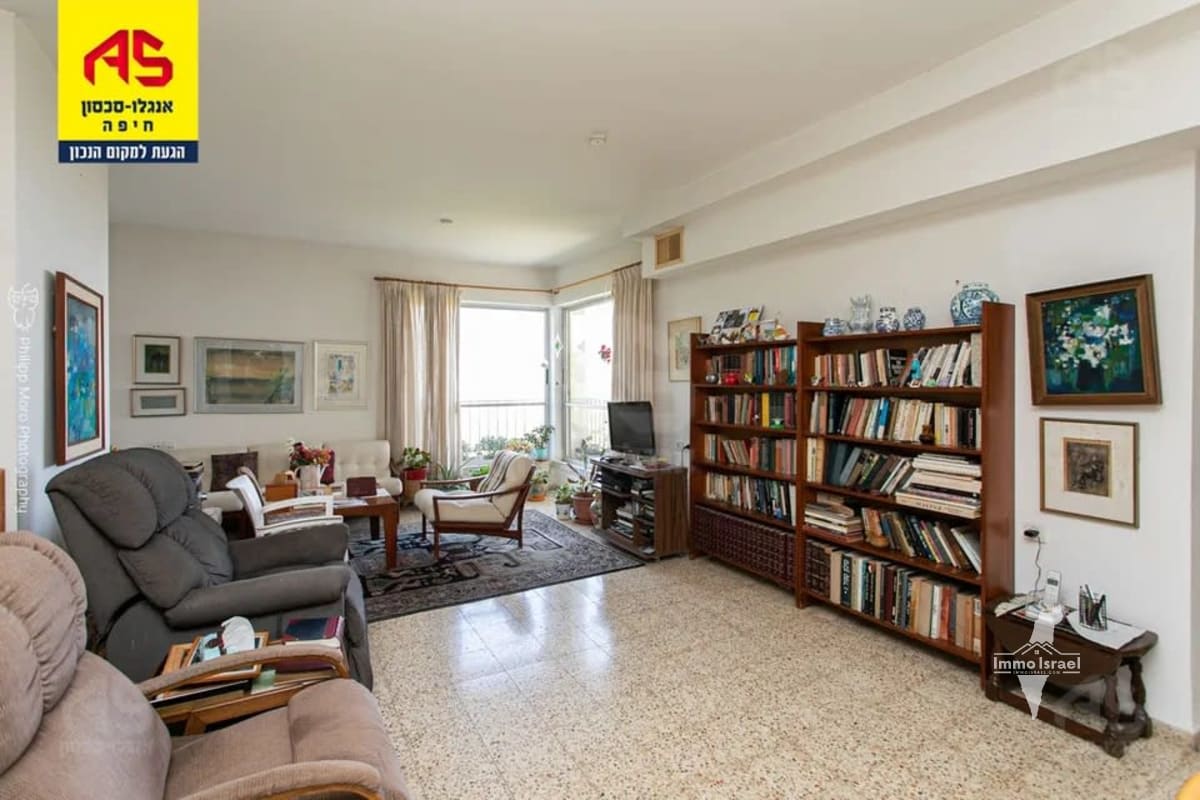 Appartement de 4 pièces à vendre dans le quartier de Ramat Golda, Haïfa