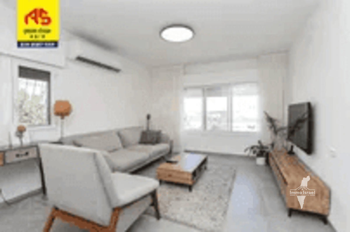 4-Room Apartment on Kabirim Street, Haifa