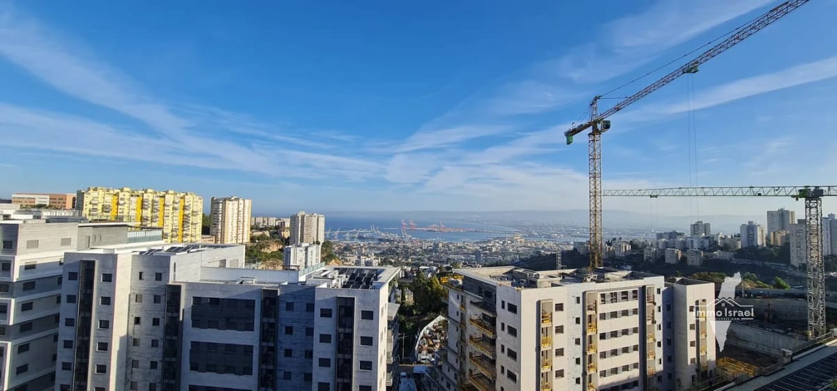 4-Room Apartment for Sale on Vardiya Street, Haifa