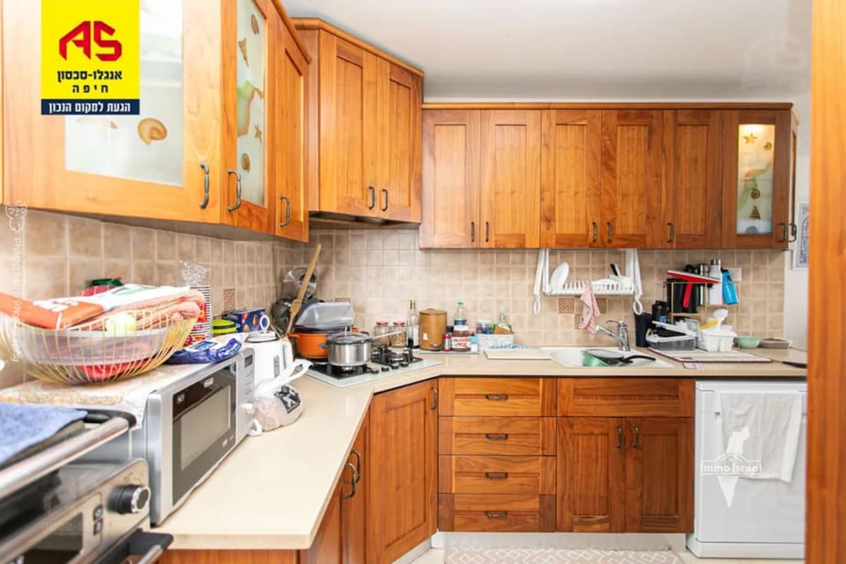 4-Room Apartment for Sale on Leon Blum Street, Haifa