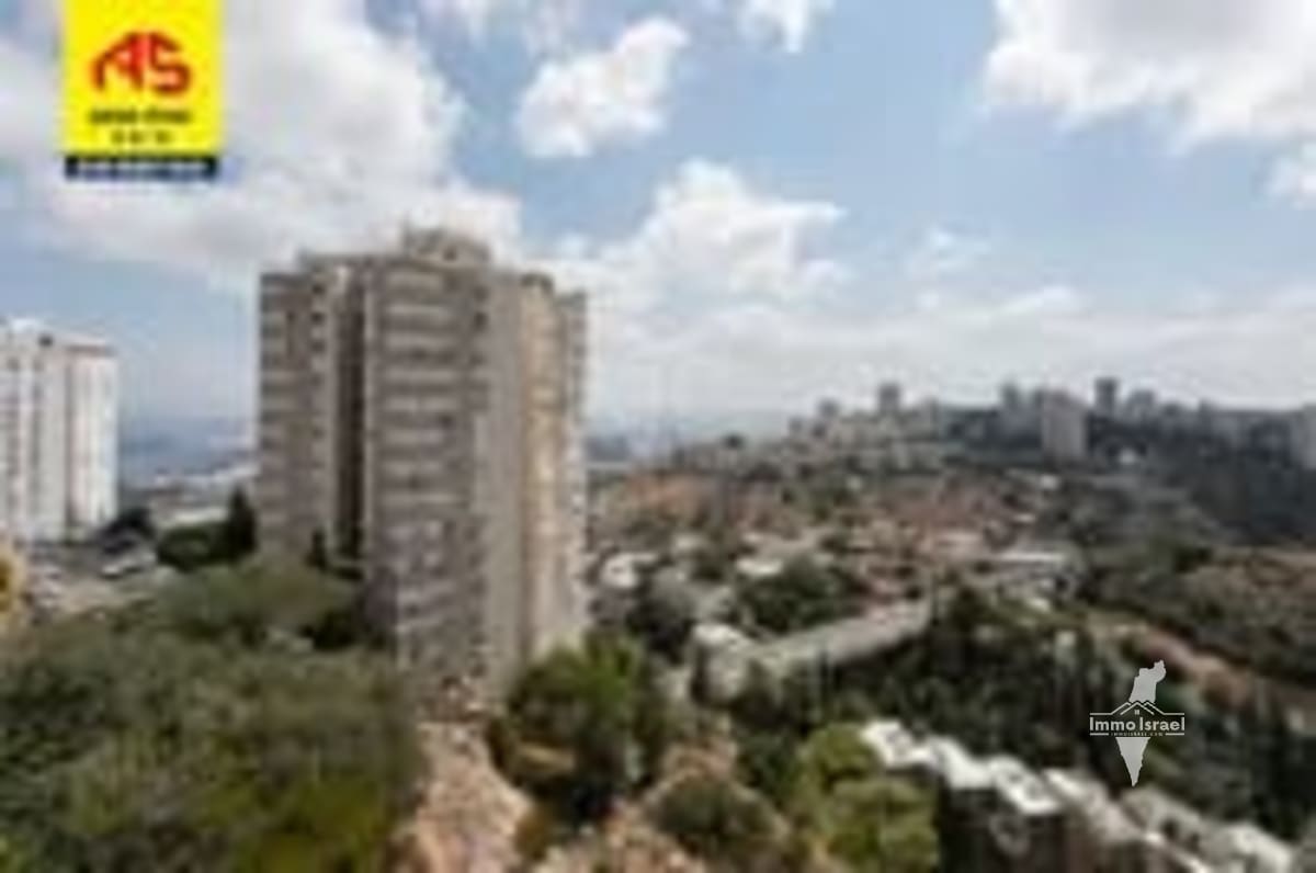 4-Room Apartment for Sale on Leon Blum Street, Haifa