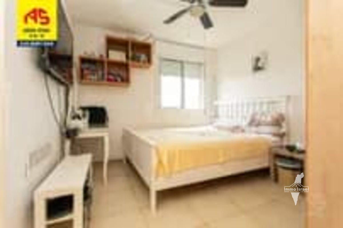 4-Room Apartment for Sale on Leon Blum Street, Haifa