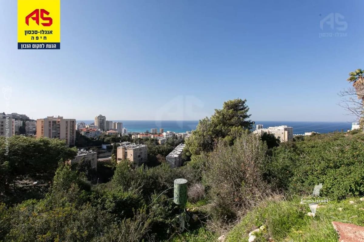 Rez-de-jardin de 4 pièces sur la rue Emile Zola, Haïfa