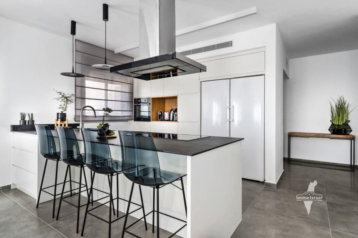 Penthouse de 4 pièces à vendre sur la rue Rafiah Yam, Netivot