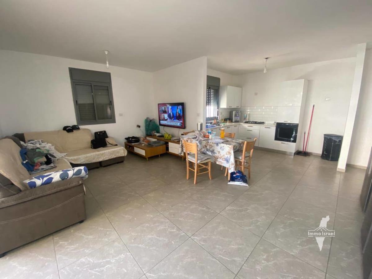 Appartement de 4 pièces à vendre au cœur du quartier ouest de Netivot