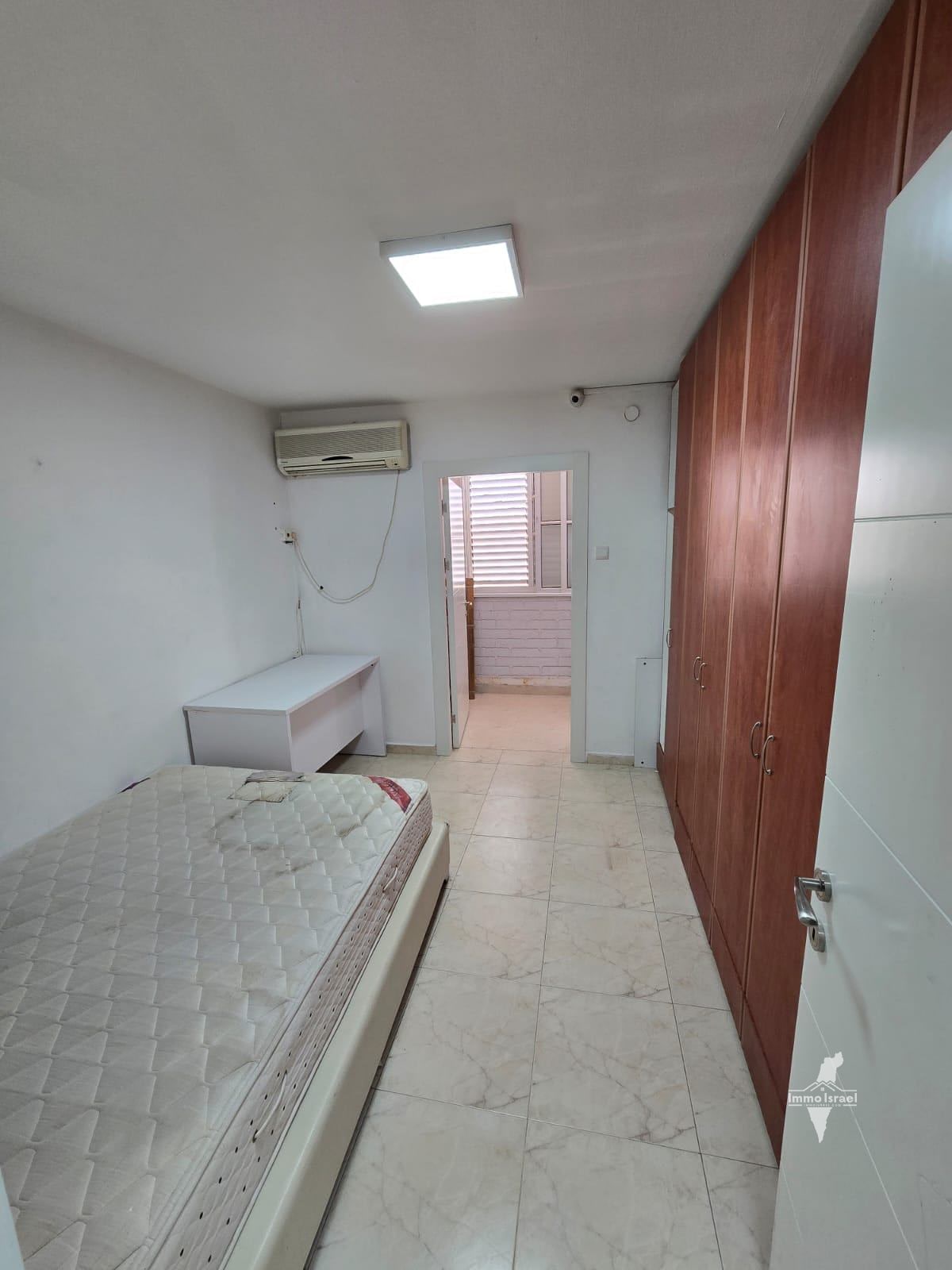 Appartement de 3 pièces rénové à vendre sur la rue Yad Vashem, Be'er Sheva