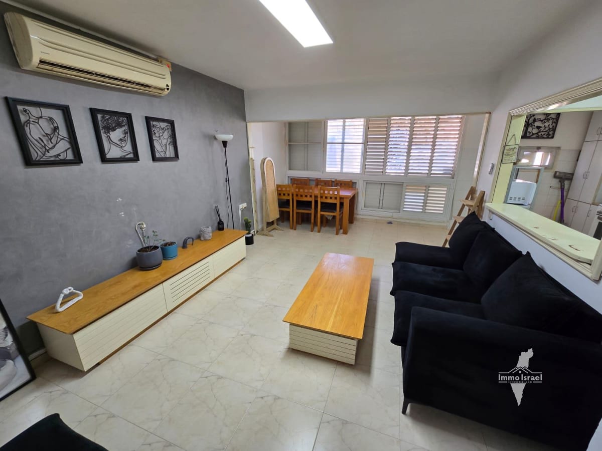 Renovated 3-Room Apartment for Sale on Yad Vashem Street, Be'er Sheva