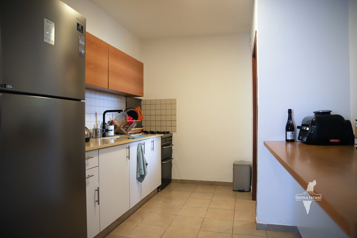 3-Room Apartment for Sale on Yona Ben Amitai Street, Bet Shemesh