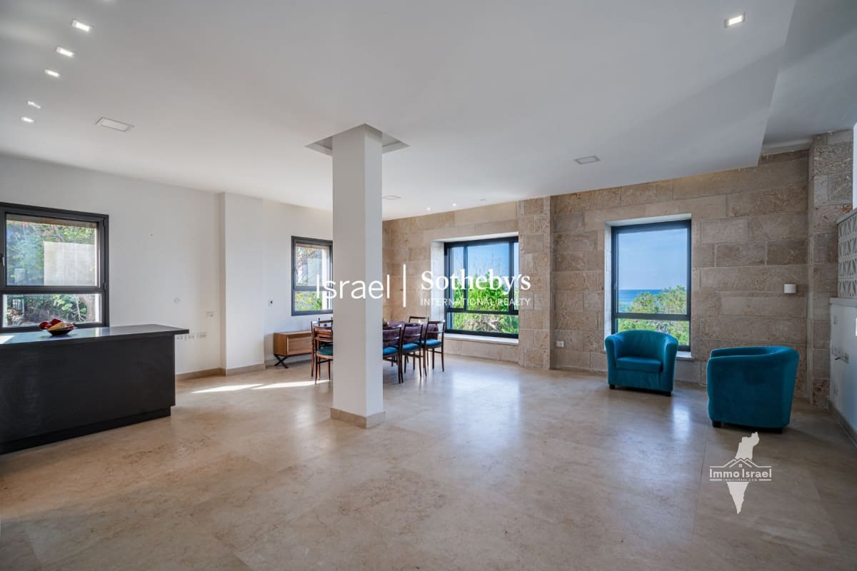 בית פרטי 4 חדרים למכירה קו ראשון לים ברחוב יוטבת 17, יפו
