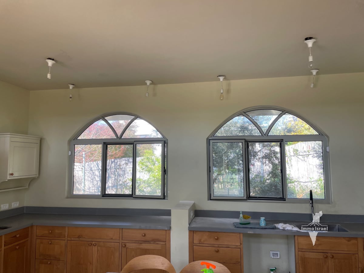 5-Room House for Rent on Khibat Tsiyon Street, Ramat Gan