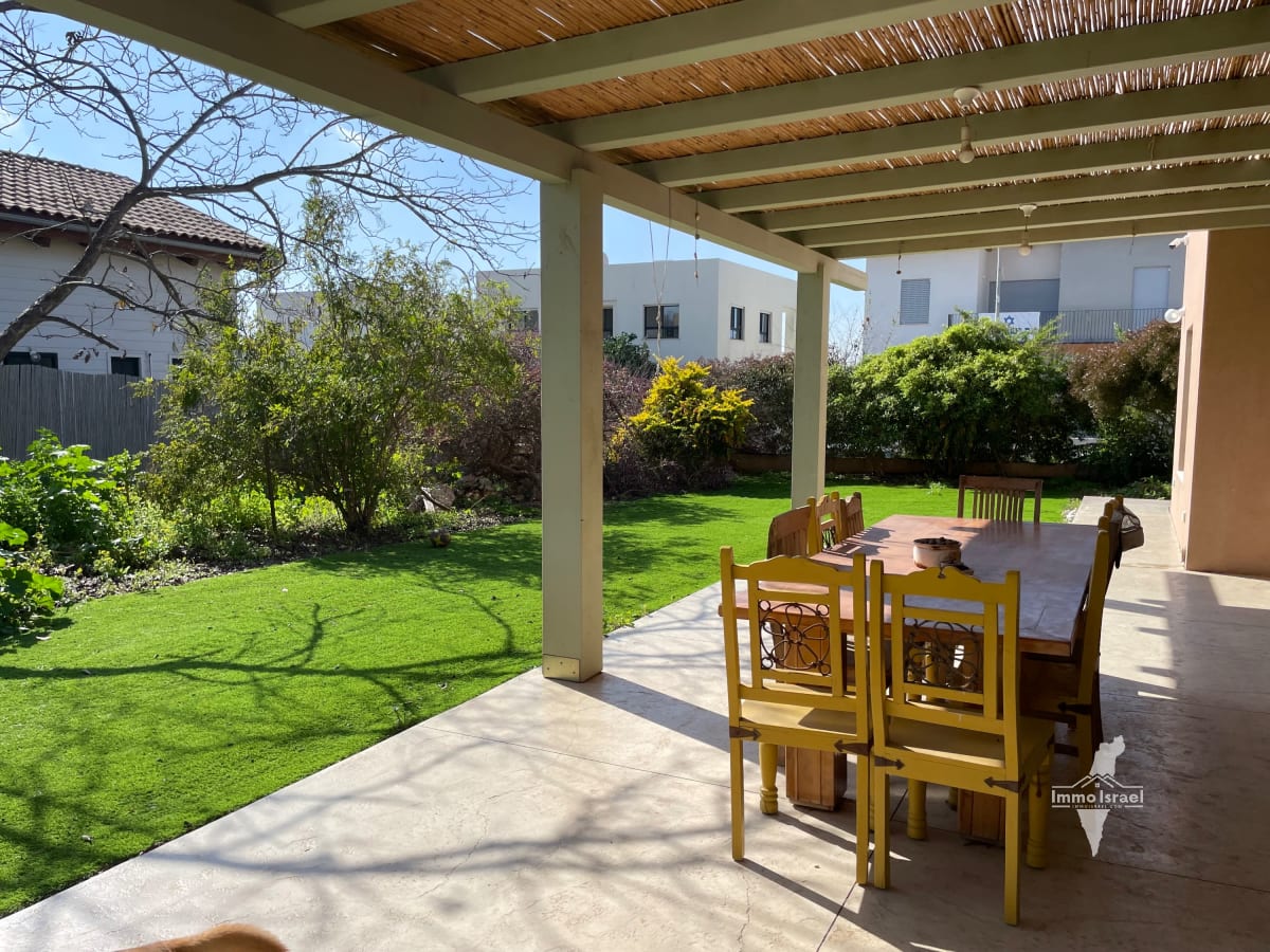 5-Room House for Rent on Khibat Tsiyon Street, Ramat Gan